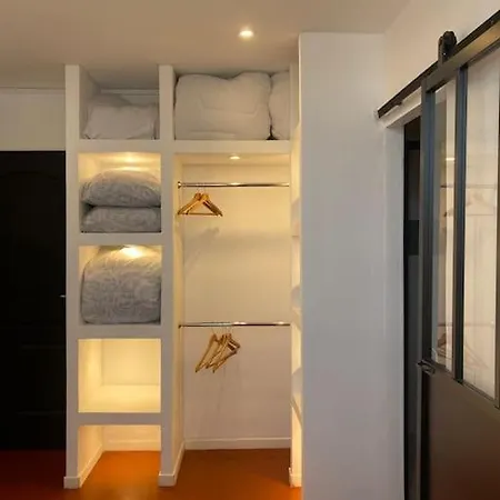 A Deux Pas Des Grands Buffets - Cosy T2 Climatise Apartmán