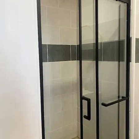 A Deux Pas Des Grands Buffets - Cosy T2 Climatise Apartmán